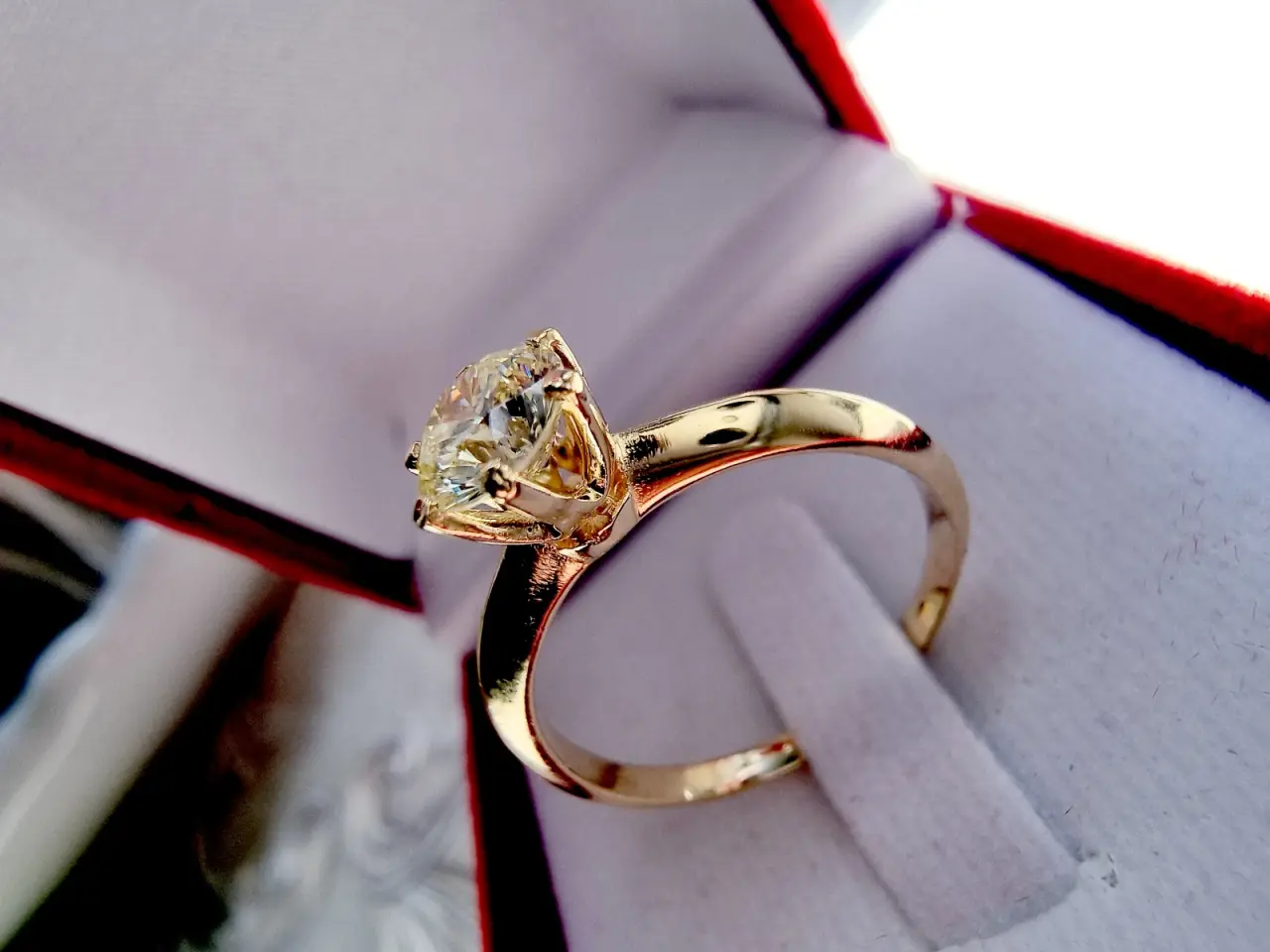 Billede 3 - 0.60 carat diamantring solitaire 18 Karat