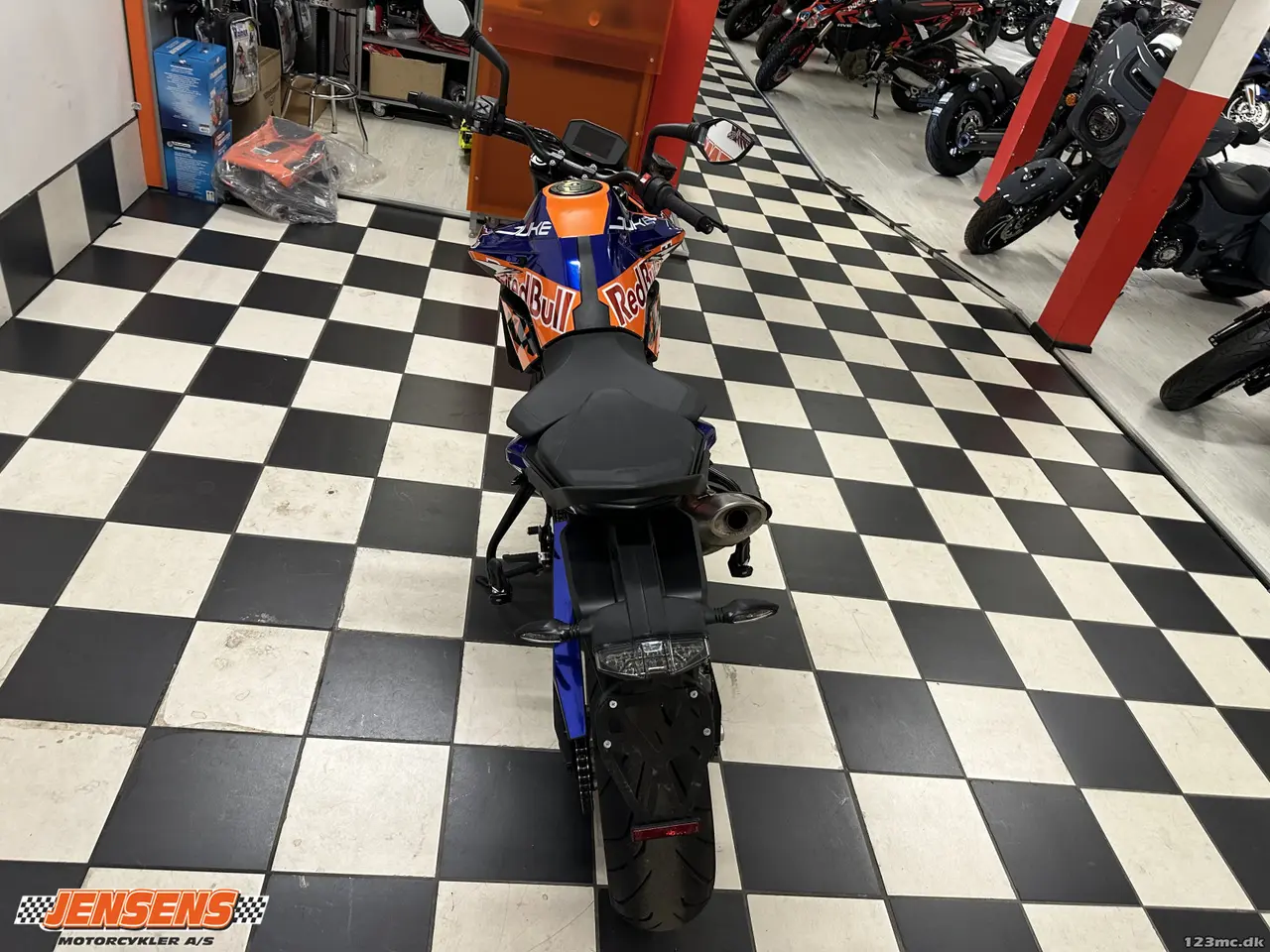 Billede 4 - 890 Duke