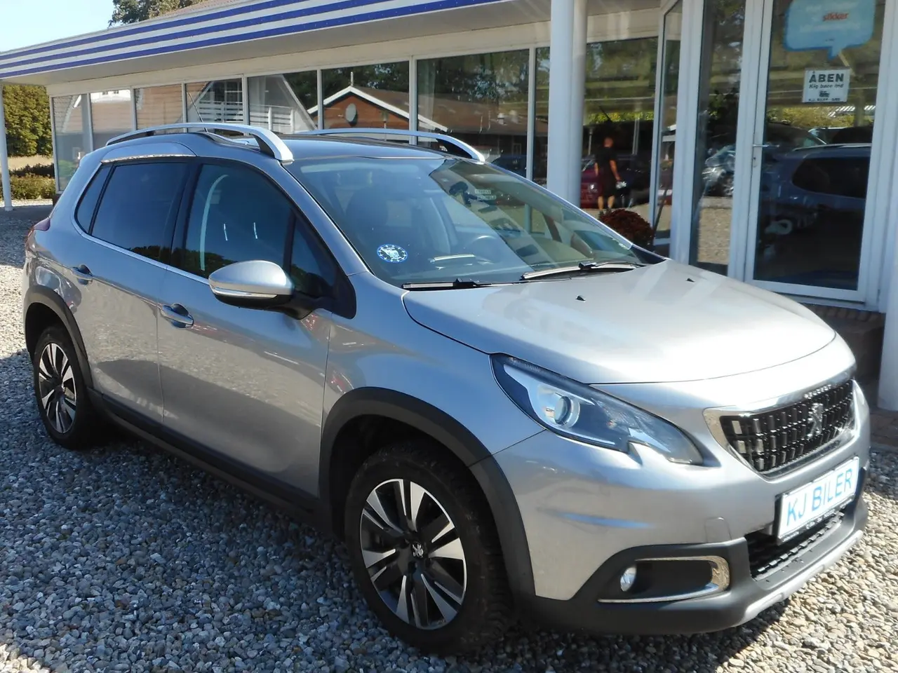 Billede 2 - Peugeot 2008 1,6 BlueHDi 100 Allure Sky