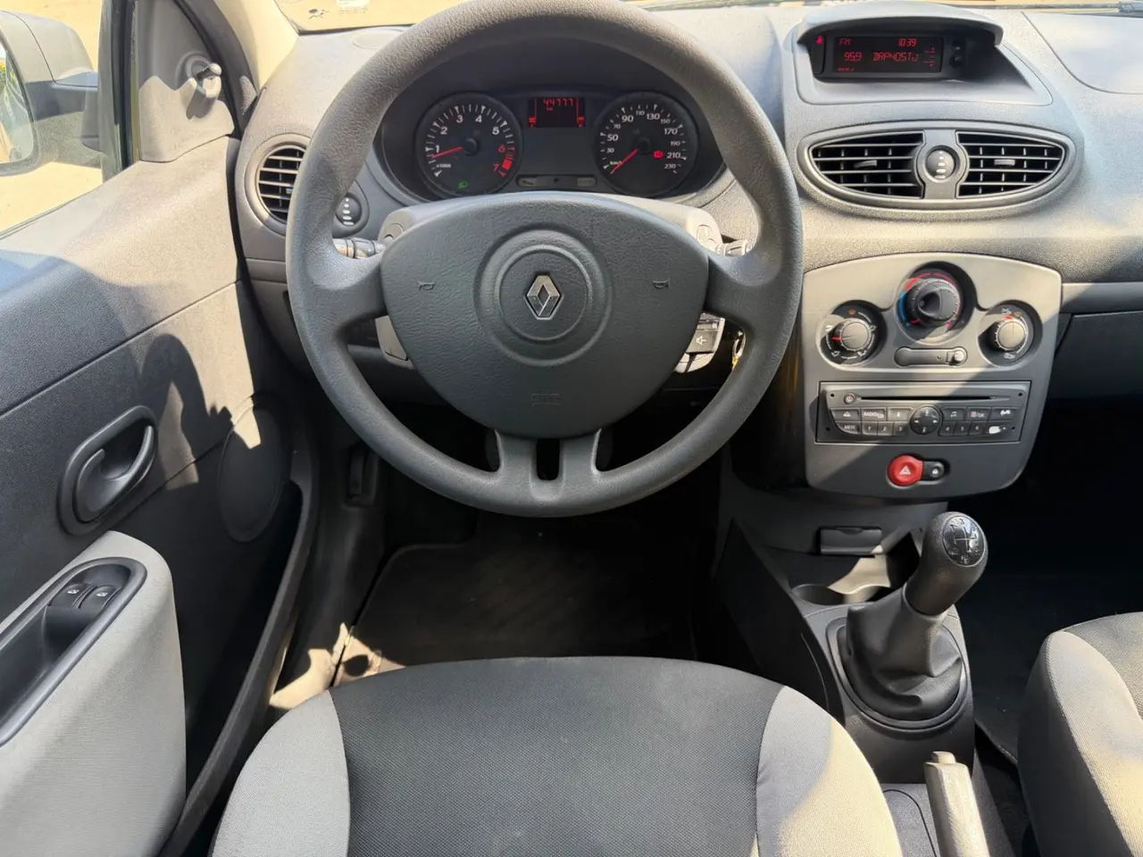 Billede 9 - Renault Clio III 1,2 16V Authentique