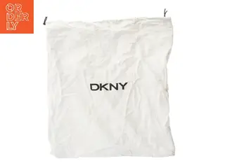 DKNY stofpose fra DKNY (str. 58x54 cm)