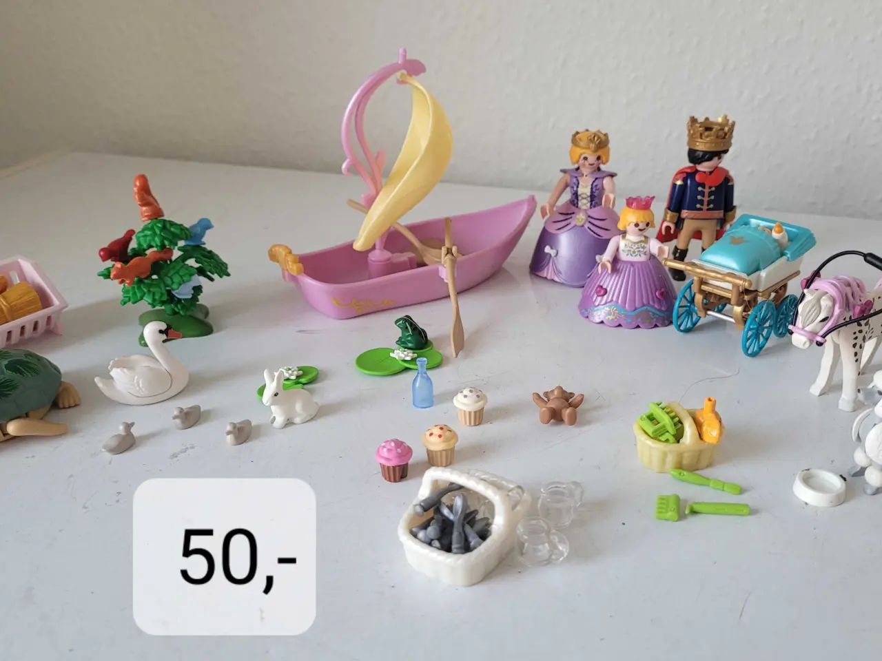 Billede 1 - Playmobil City Life sælges