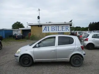 Toyota Yaris 1,0 Luna