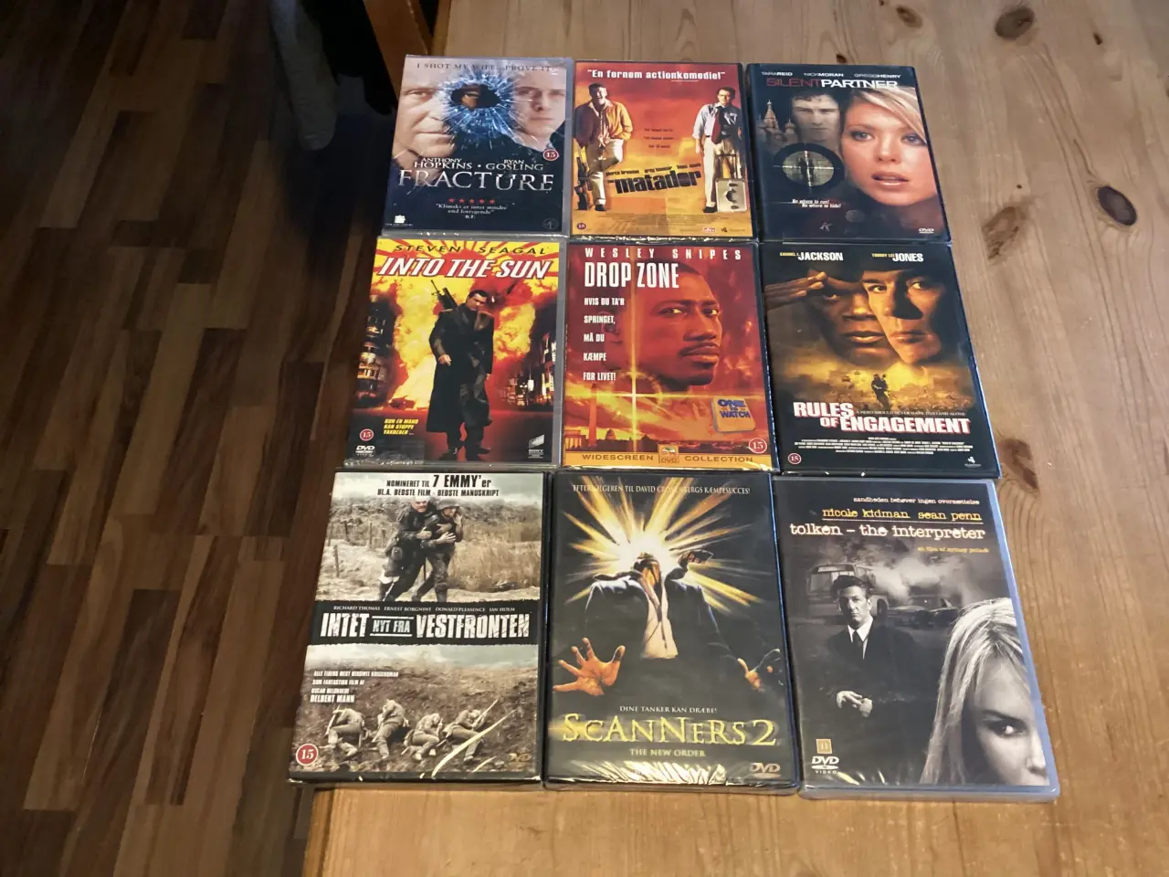 Billede 1 - Masser af Nye DVD i Folie.