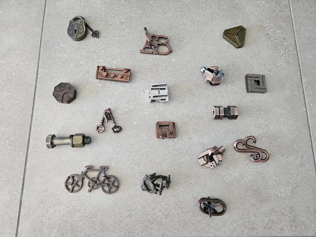 Billede 1 - Samling af 17 metal-hjernevridere / metal puzzles