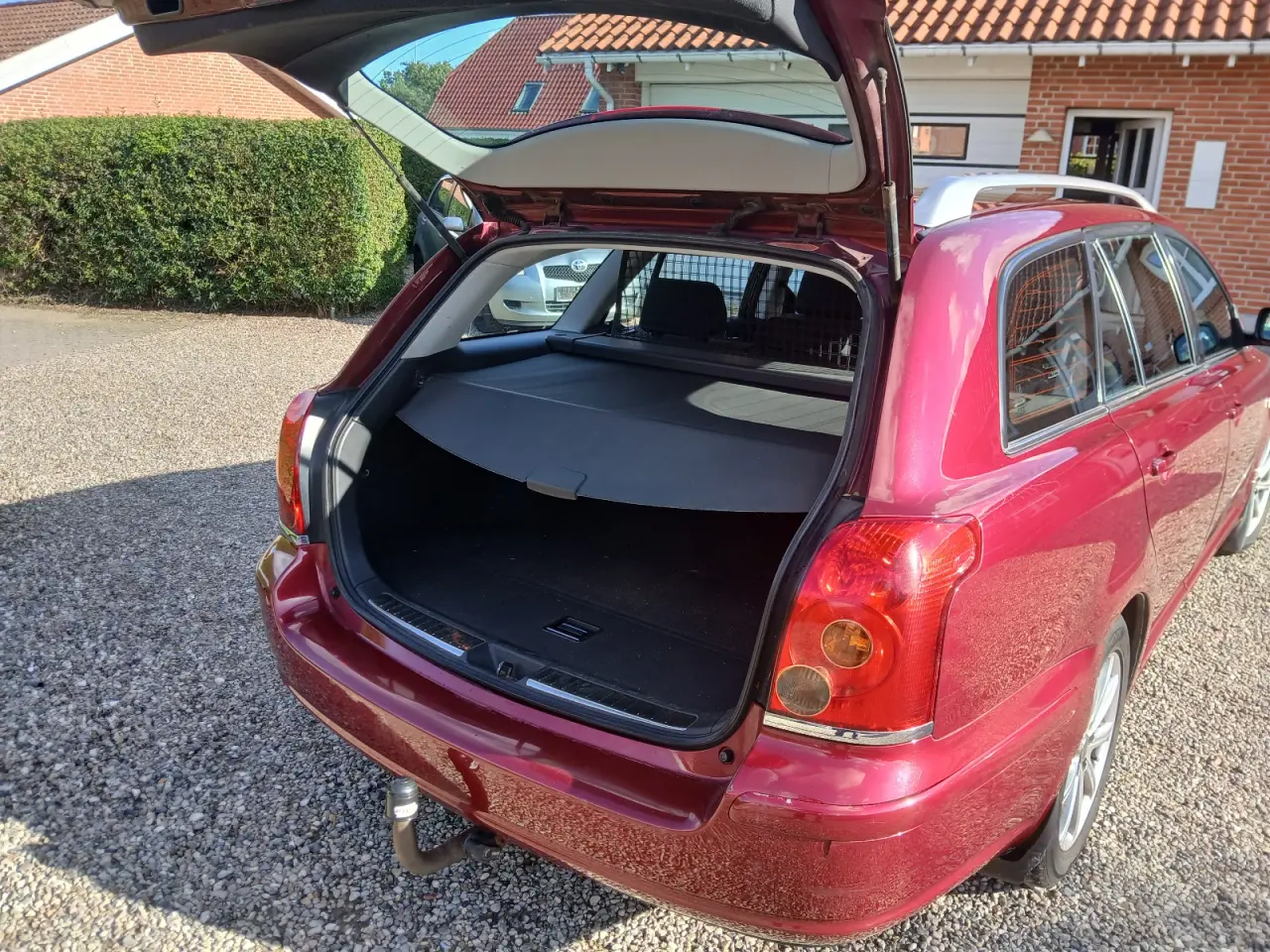 Billede 6 - Toyota Avensis 1,8 St-car Nysynet