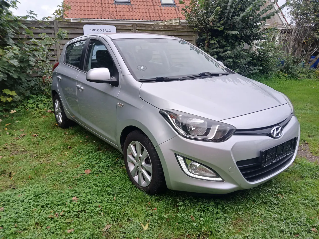 Billede 3 - Ganske pæn og fornuftig Hyundai i20 søger nu ejer.