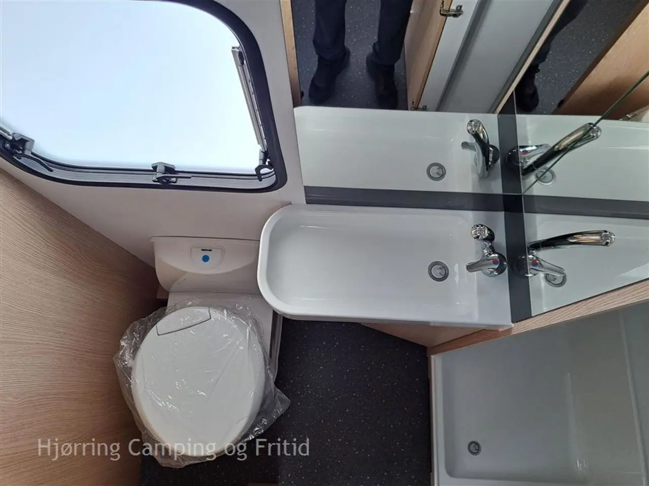Billede 19 - 2026 - Adria Aviva 563 PT 3 køjer