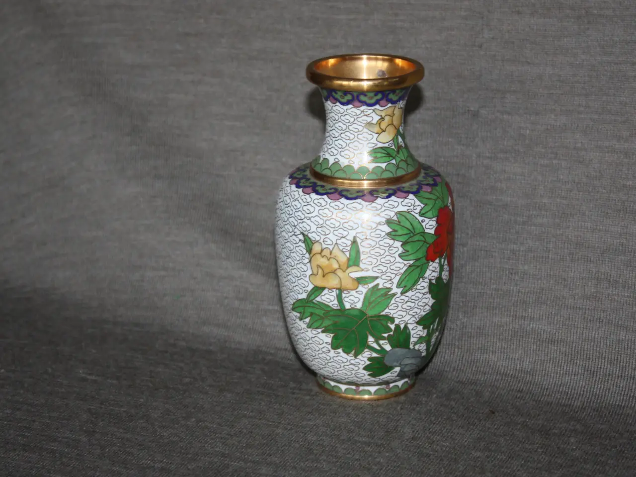 Billede 2 - Kinesisk cloisonne vase højde 13,5 cm