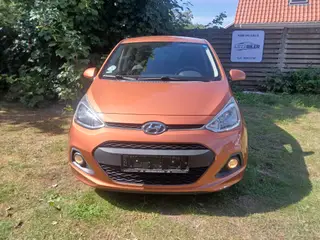 Rigtig rigtig pæn og velkørende Hyundai med lav km
