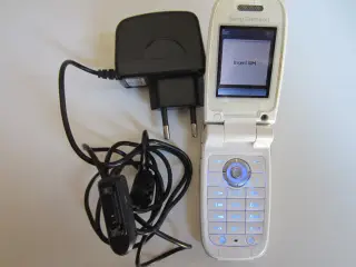 Sony Ericsson Z520i mobiltelefon