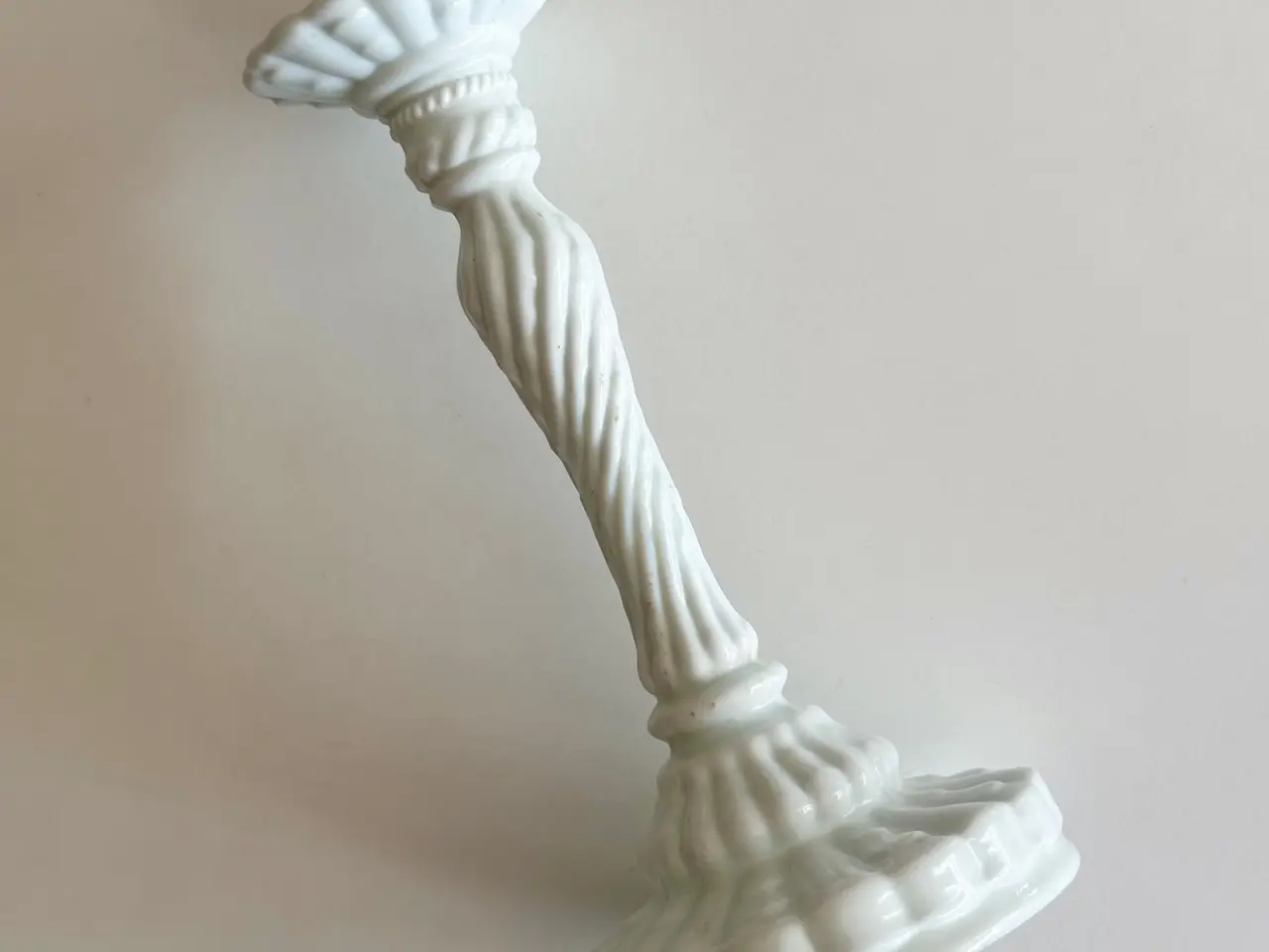 Billede 4 - Lysestage, opalineglas