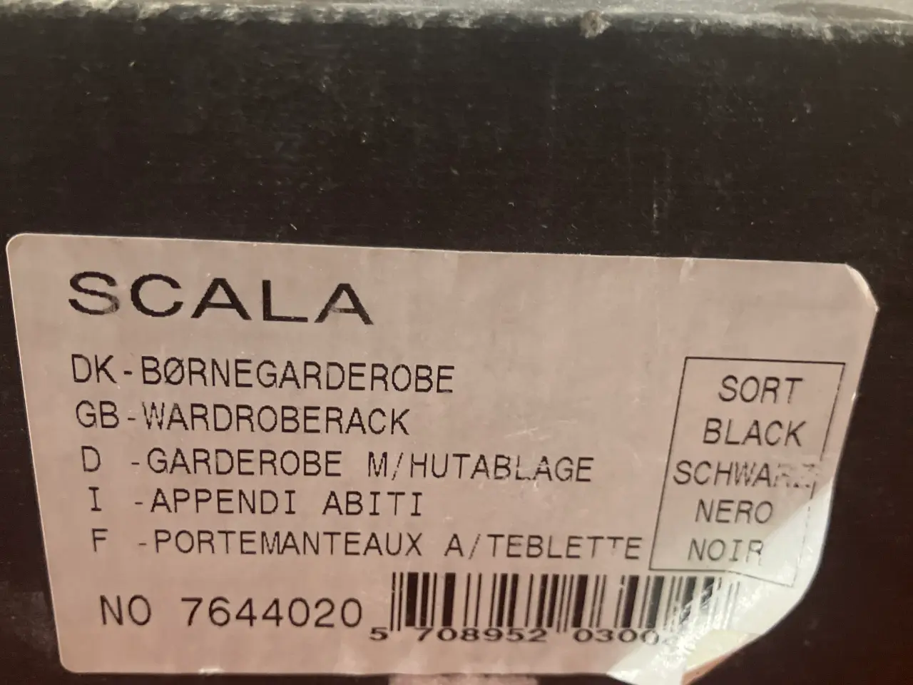 Billede 2 - Børnegarderobe + Knagerækker