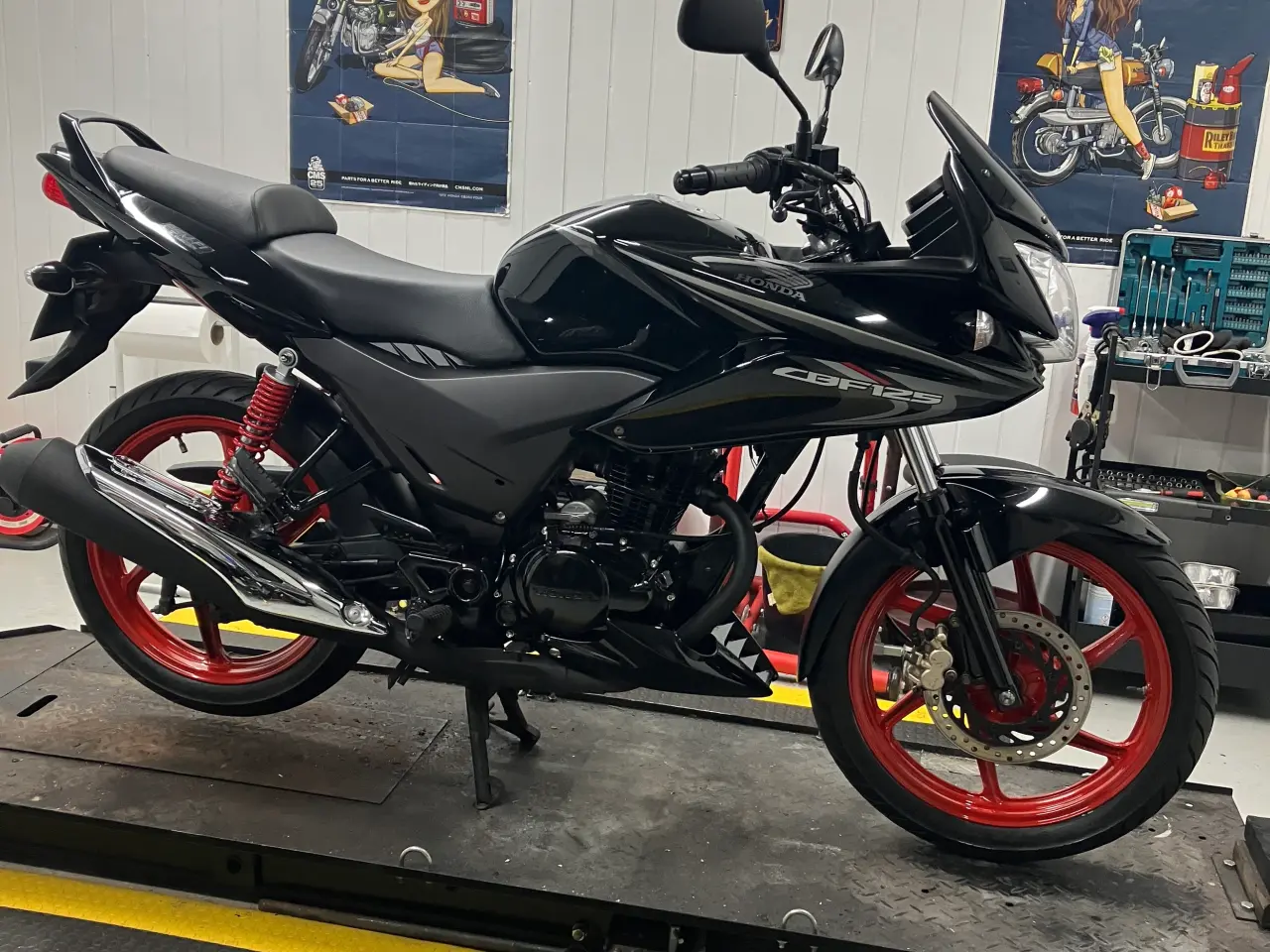 Billede 1 - HONDA CBF 125 Special