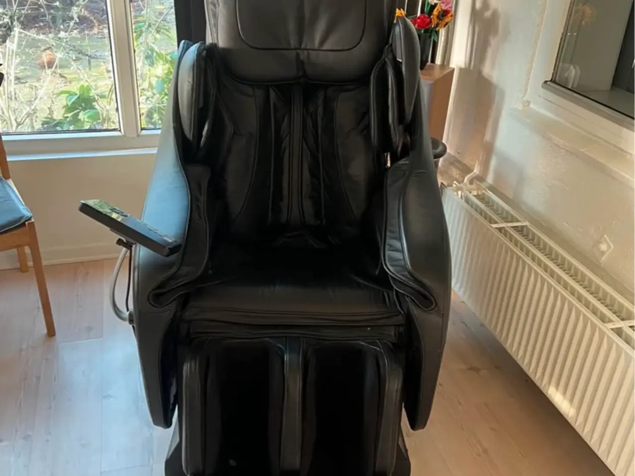Billede 1 - Super fin massagestol