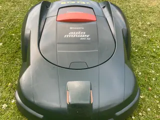 Husqvarna automower 220AC til 1800 m2