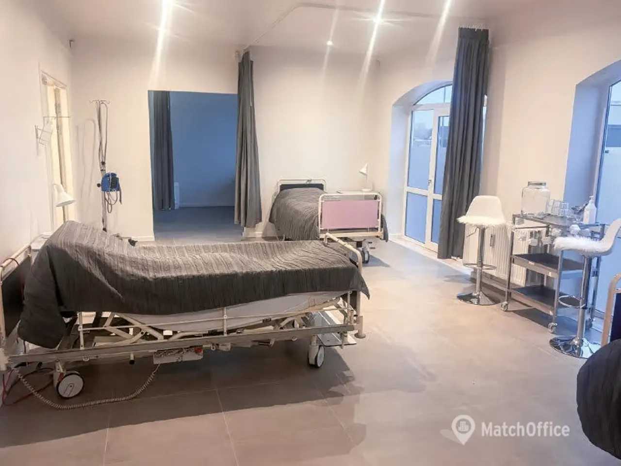 Billede 9 - Fuldt indrettet kosmetisk privat hospital. Har flere anvendelses muligheder