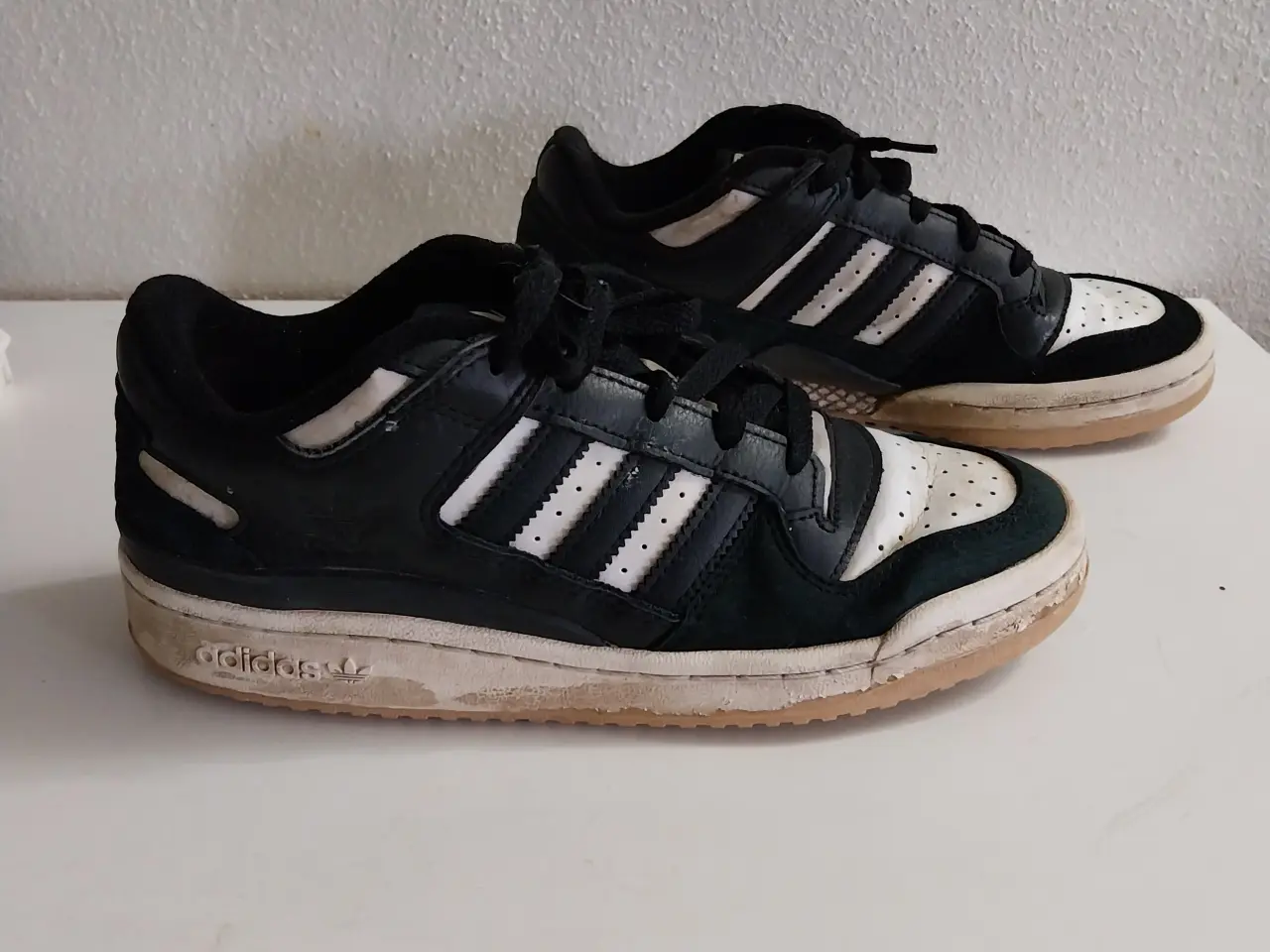 Billede 1 - Adidas sko str 38