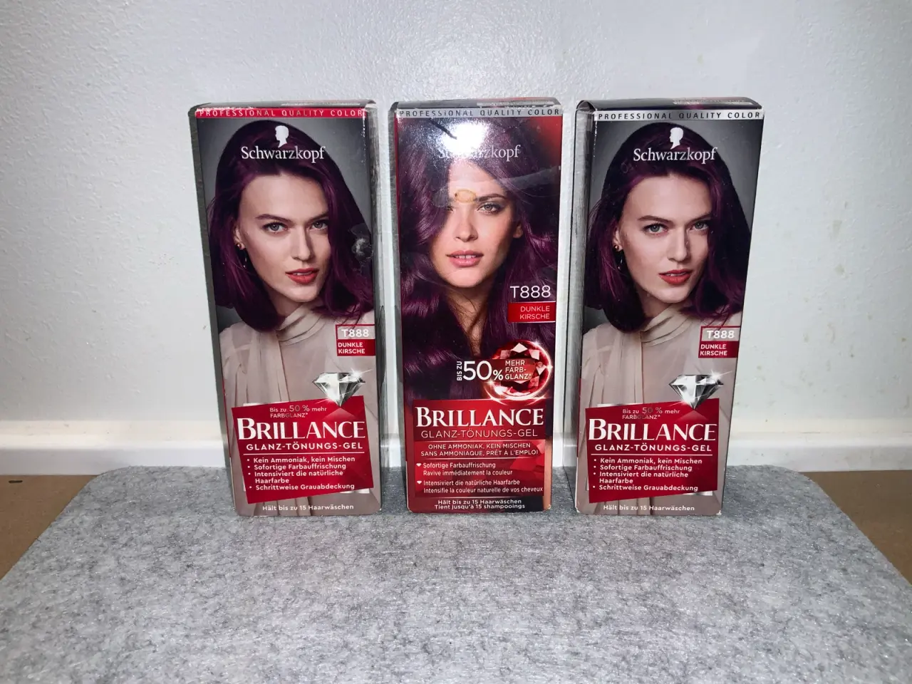 Billede 1 - Schwarzkopf Brillance hårfarve i farven T888