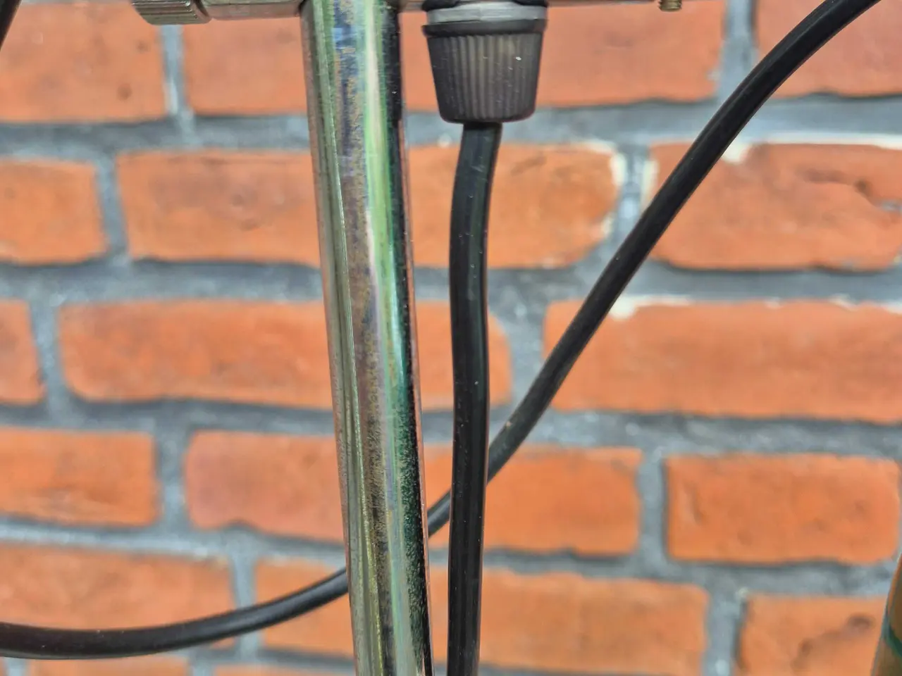 Billede 12 - Standerlampe med to høje grønne spot