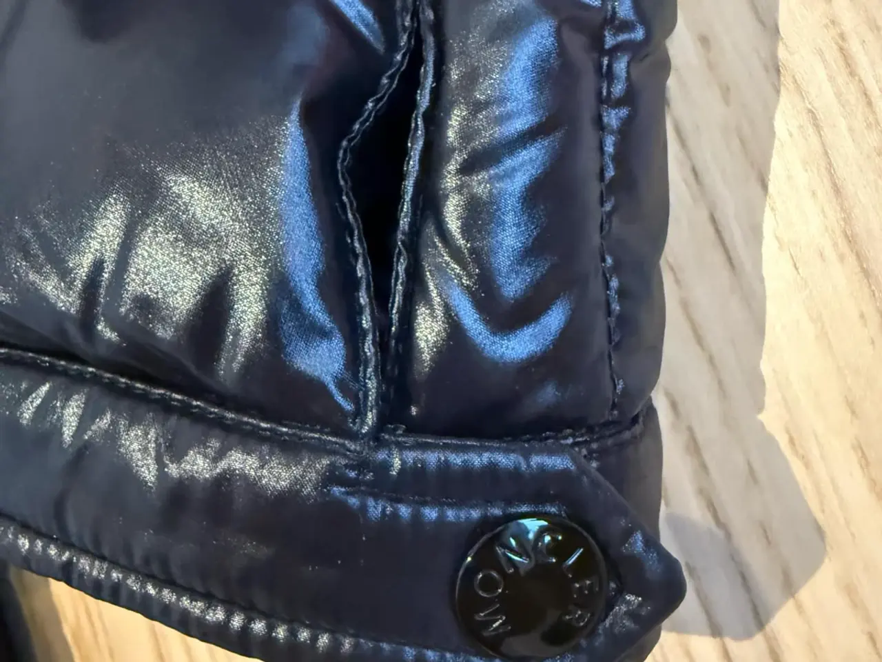 Billede 8 - Moncler dunjakke i str M
