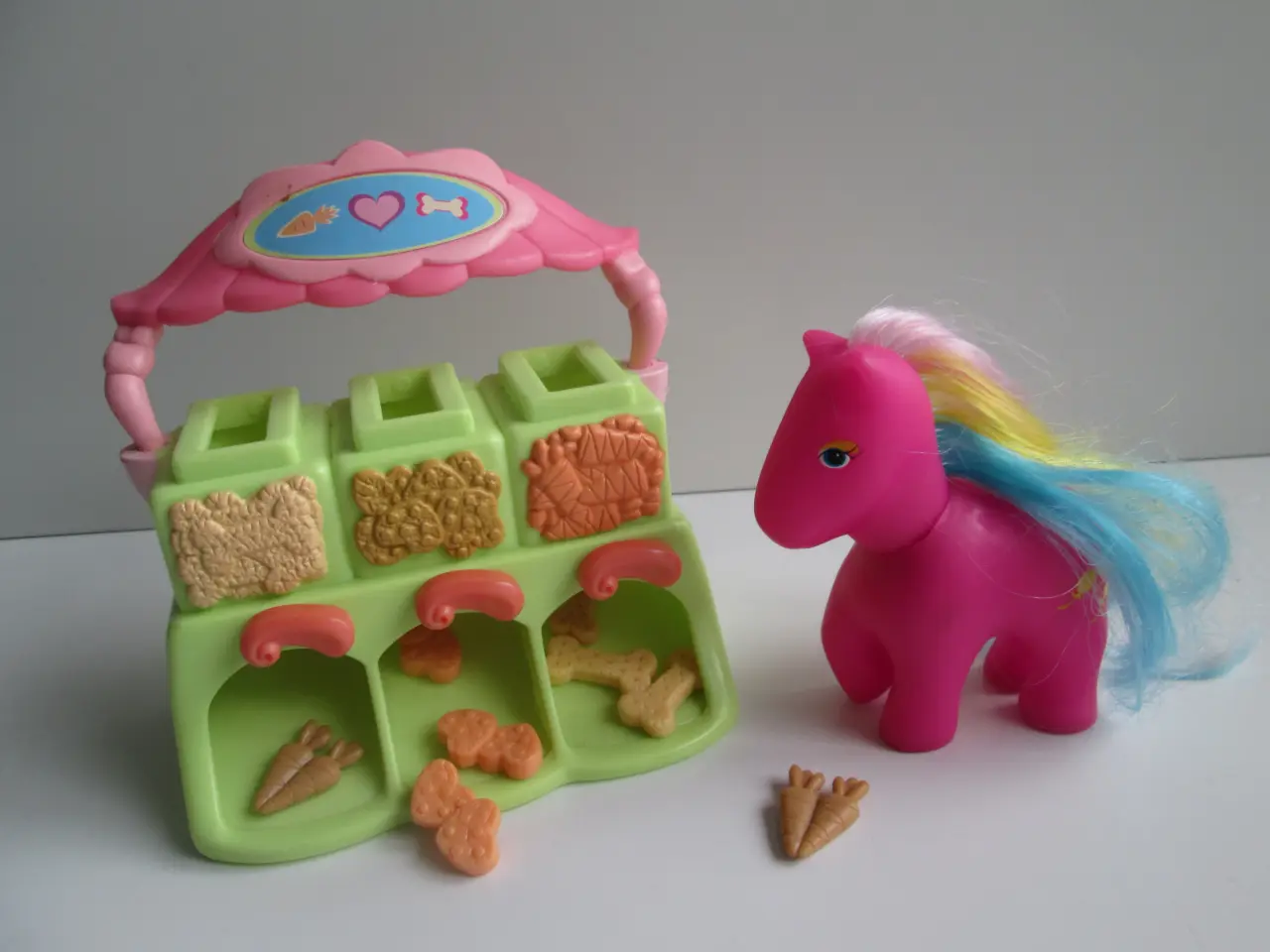 Billede 1 - My Little Pony med Foderautomat