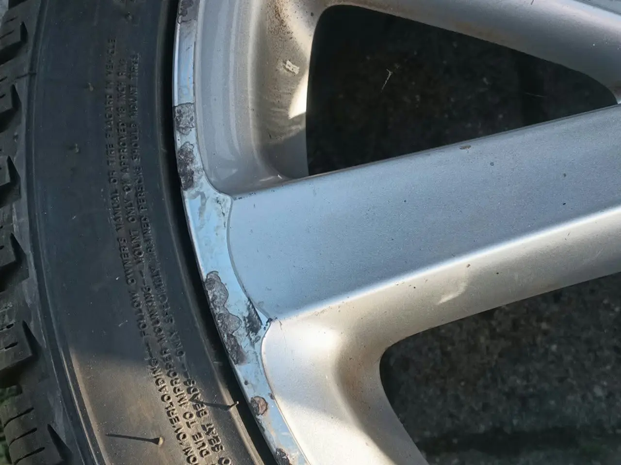 Billede 9 - Hankook vinterdæk 225/40 R18 90%