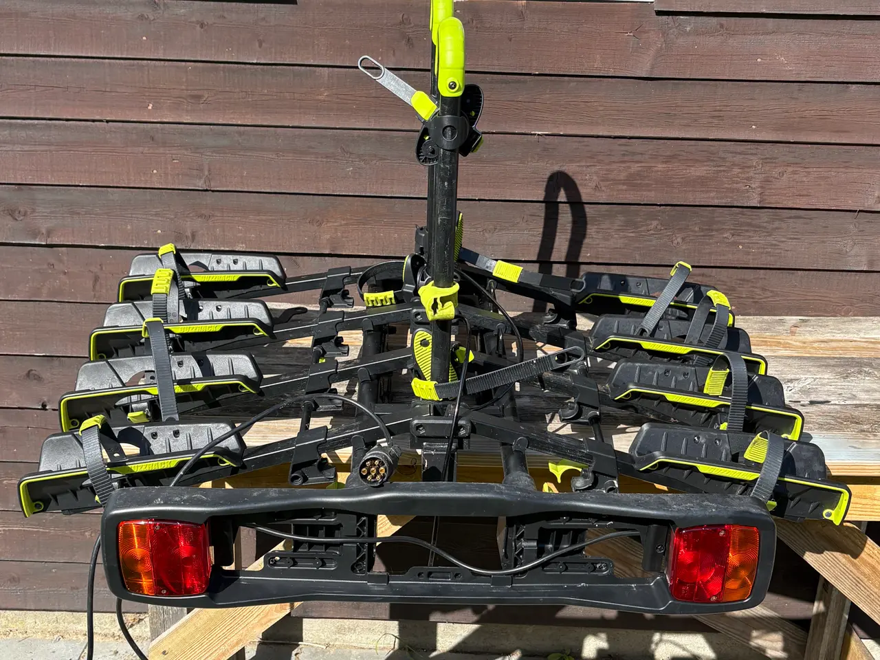 Billede 1 - Fin Buzzrack Buzzwing 4 Cykelholder sælges