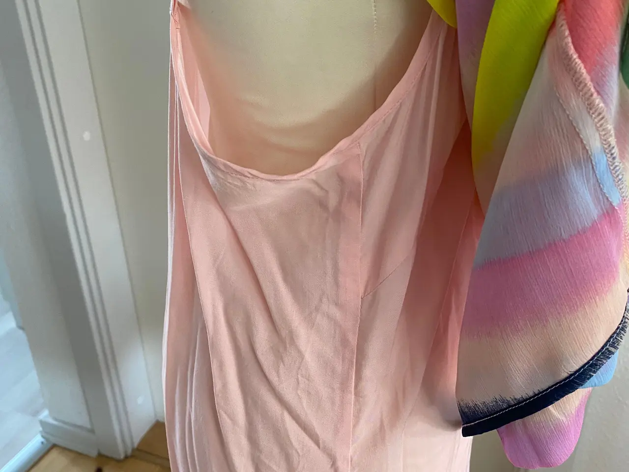 Billede 18 - Så smuk og favrik kjole💃🌈😍🫶