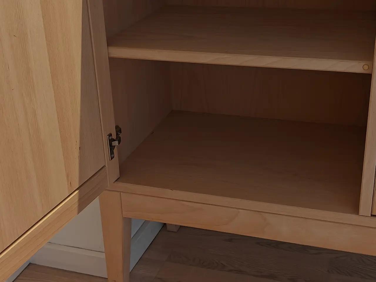 Billede 2 - Skovby skænk