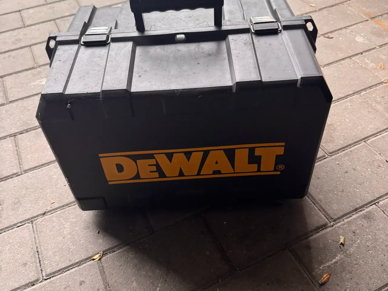 Billede 3 - Dewalt DWS520 Dyksav
