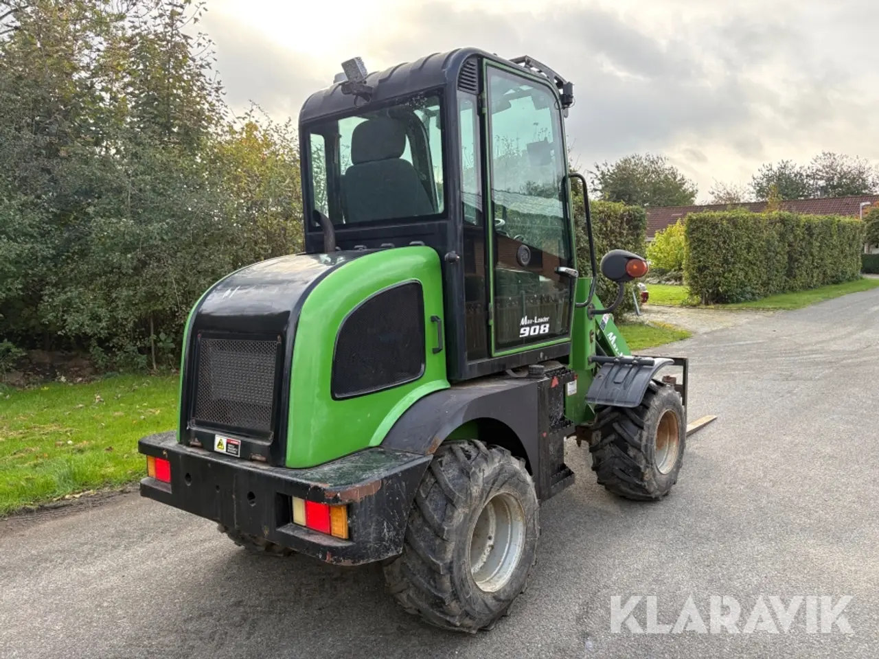 Billede 3 - Minilæsser Max loader 908