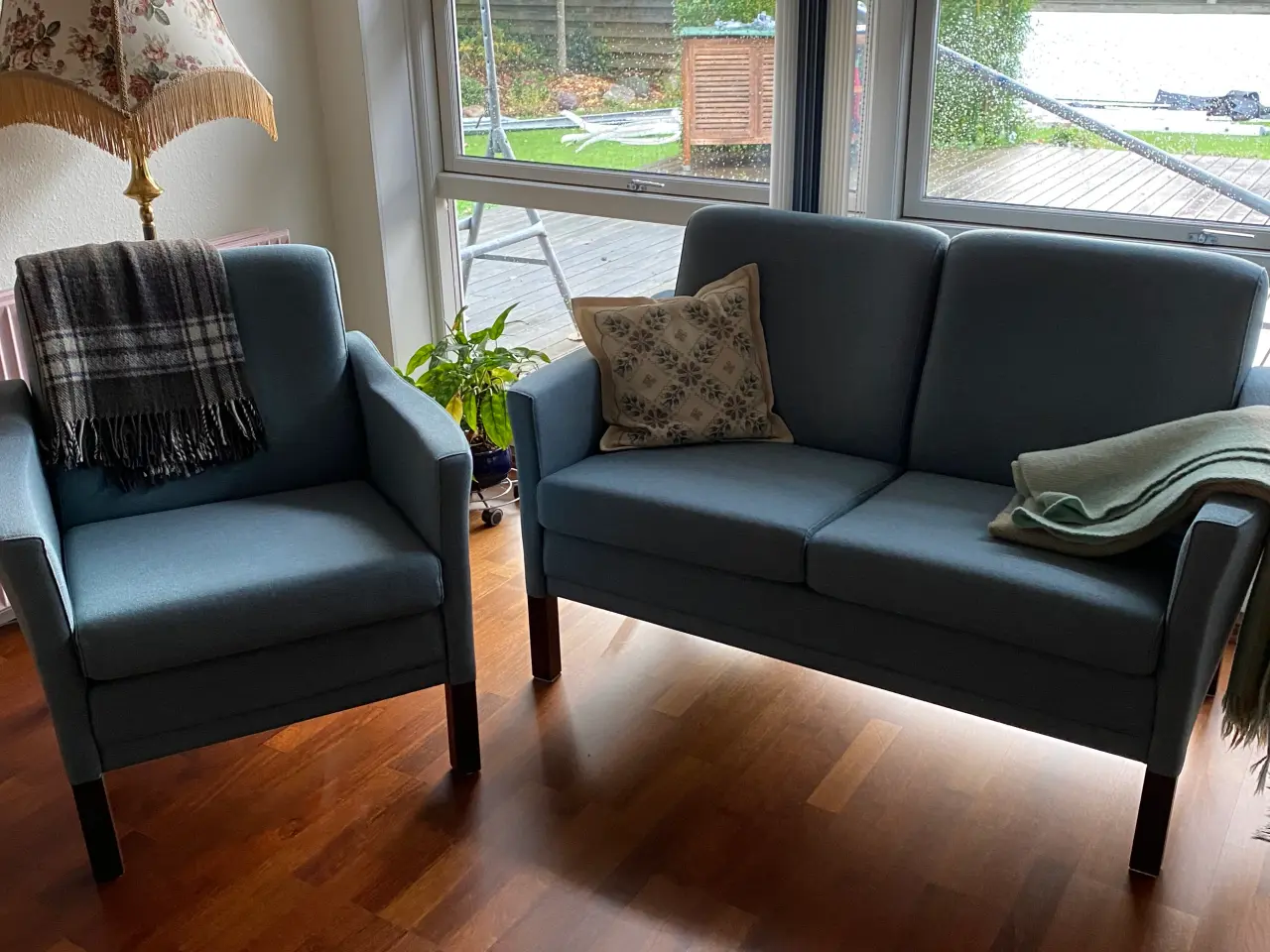 Billede 2 - 2 personers sofa og stol