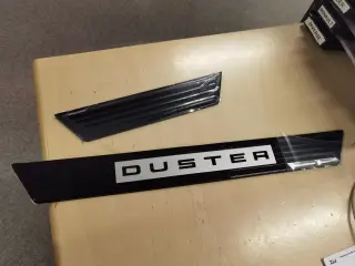 Indstigningslister Duster