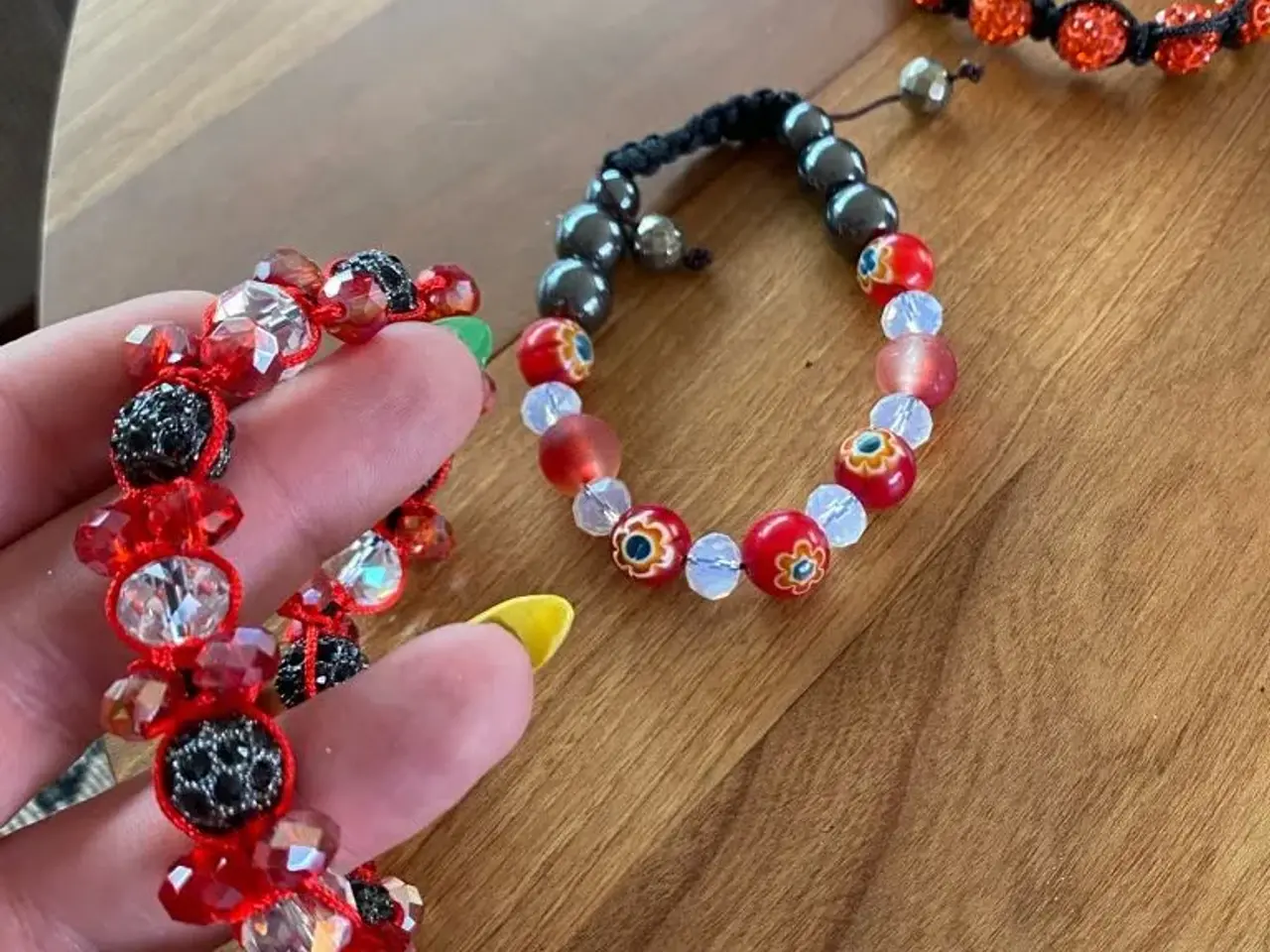 Billede 5 - Nye knyttede armbånd