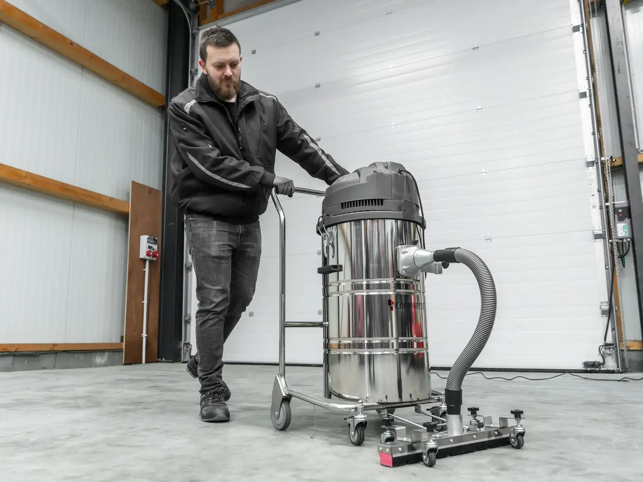 Billede 8 - VakuumMaster våd-/tørstøvsuger – 3600 W