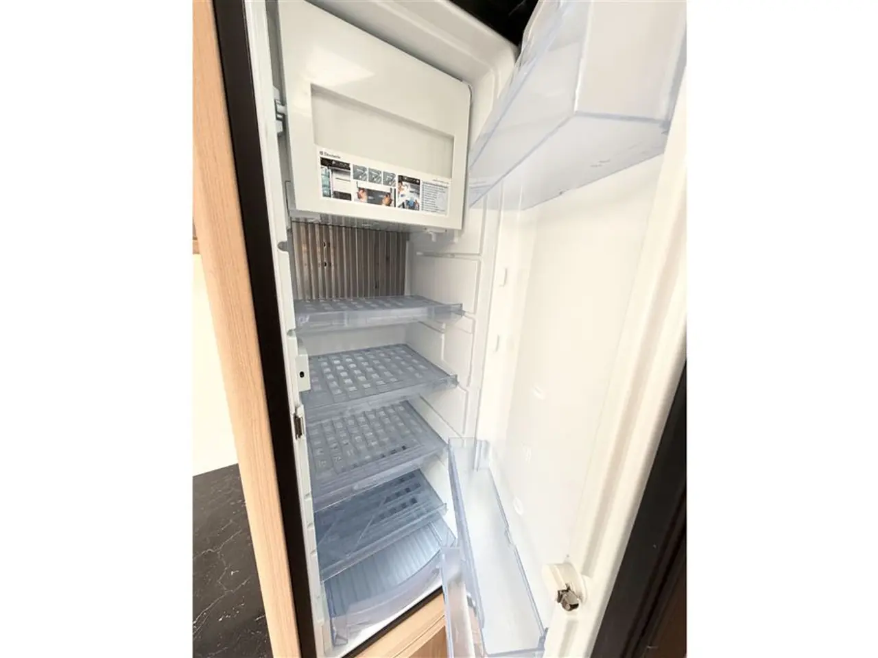 Billede 15 - 2015 - LMC Musica 520 D Franskseng-Gulvtemp.-Mover-Telt