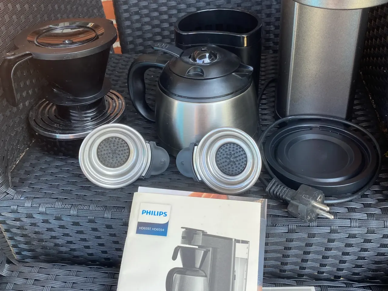 Billede 1 - Kaffemaskinen med tilbehør