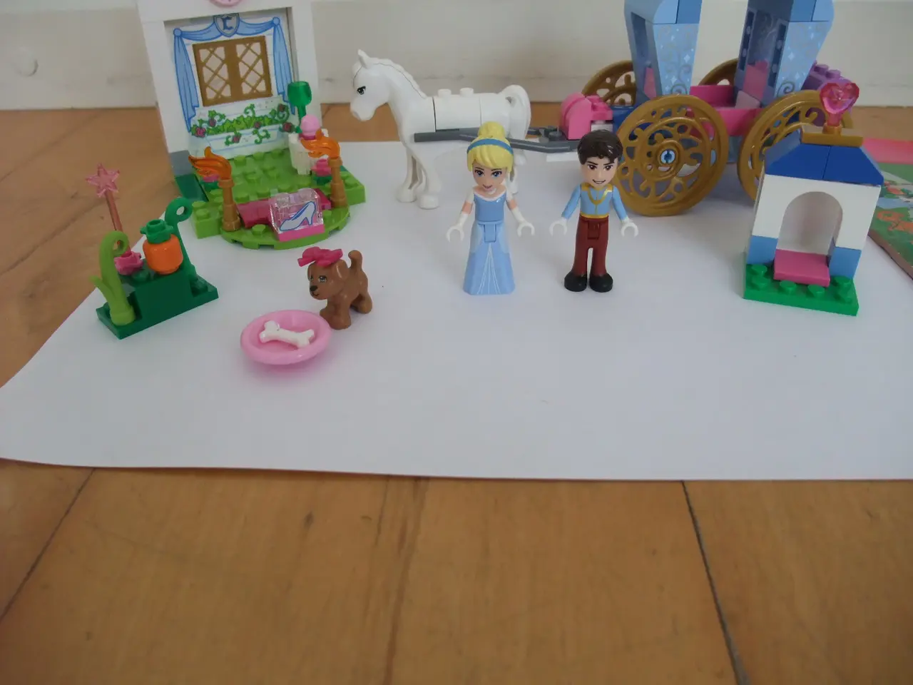 Billede 4 - Lego Junior 10729 Disney Askepot