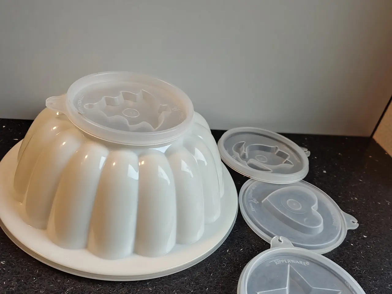 Billede 12 - Tupperware forskelligt
