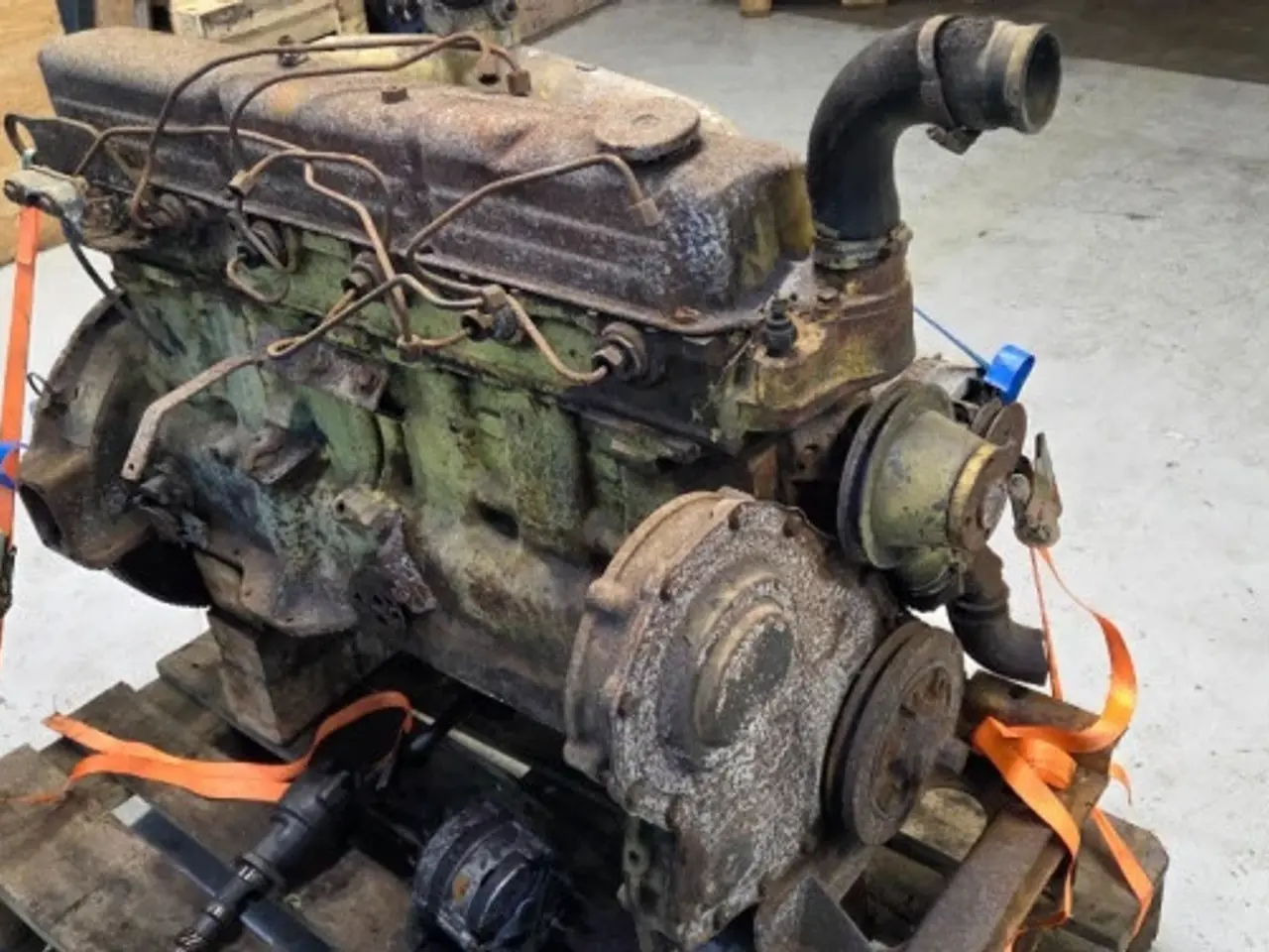 Billede 3 - Ford 2713E Motor