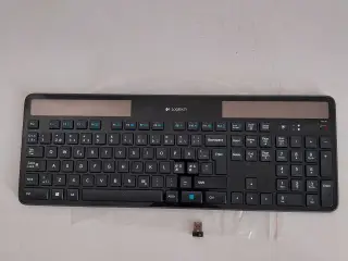 Logitech trådløs tastatur K750