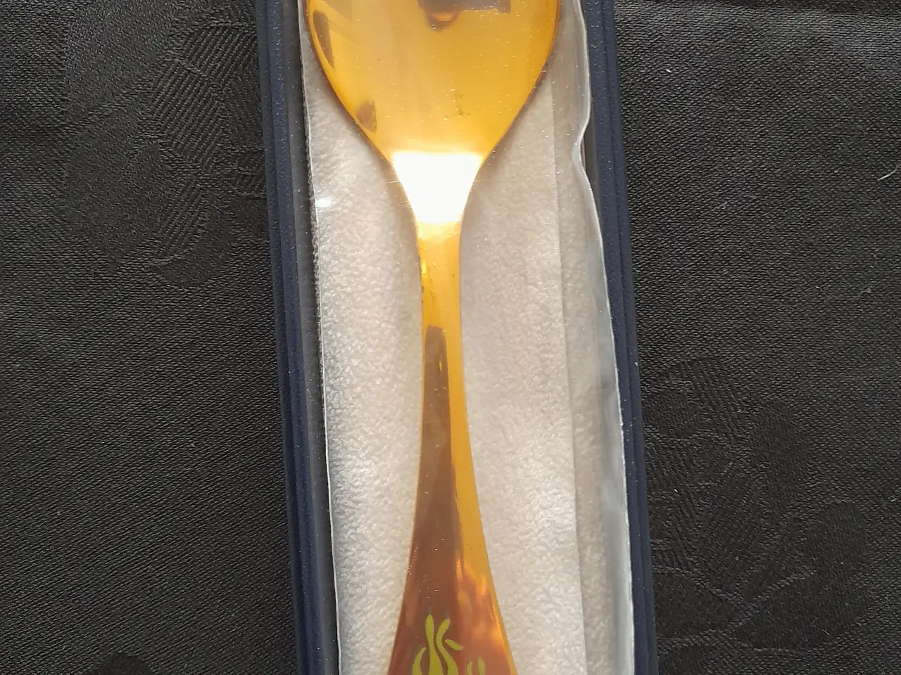 Billede 2 - Georg Jensens årsske fra 1996, hyben (Rosehip)