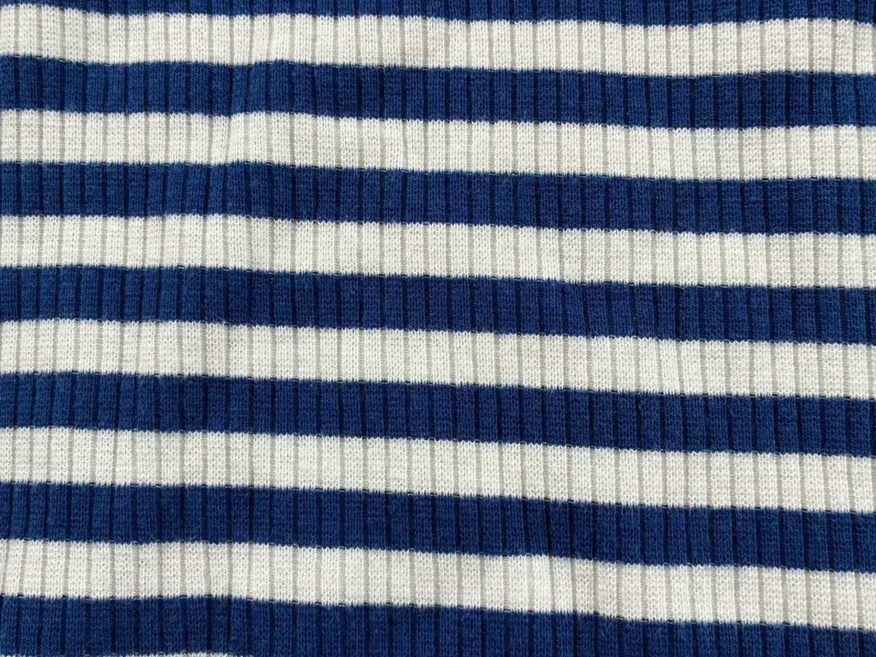 Billede 4 - Only Pigalle bluse str. L 