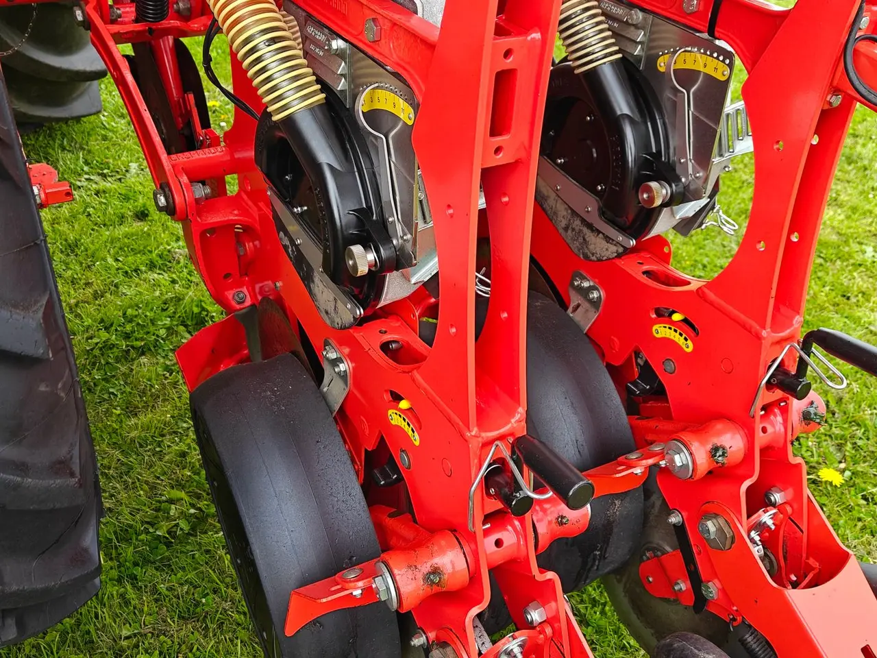 Billede 14 - Maschio Gaspardo MANTA ISOTRONIC 12-75 XL inkl. fabriksny Maschio Gaspardo Fronttank