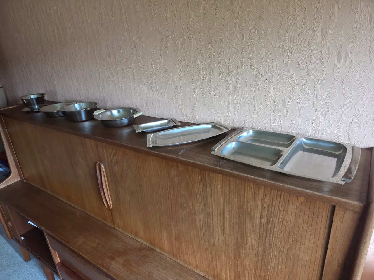 Billede 1 - Retro serveringssæt – 7 dele i rustfrit stål