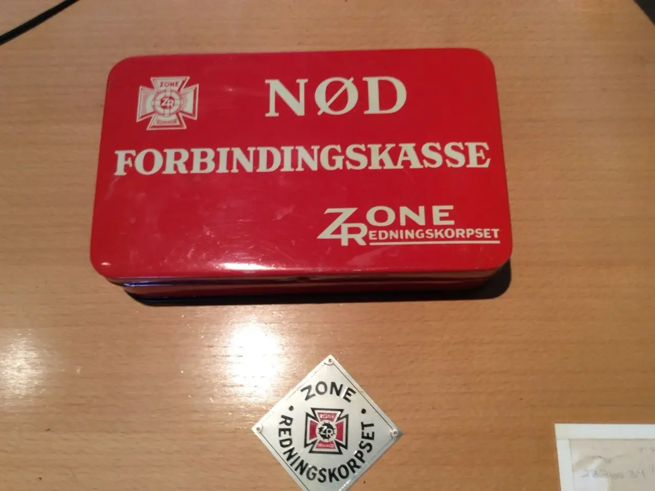 Billede 1 - Nød forbindingskasse Zone
