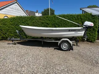 Jolle med nysynet trailer