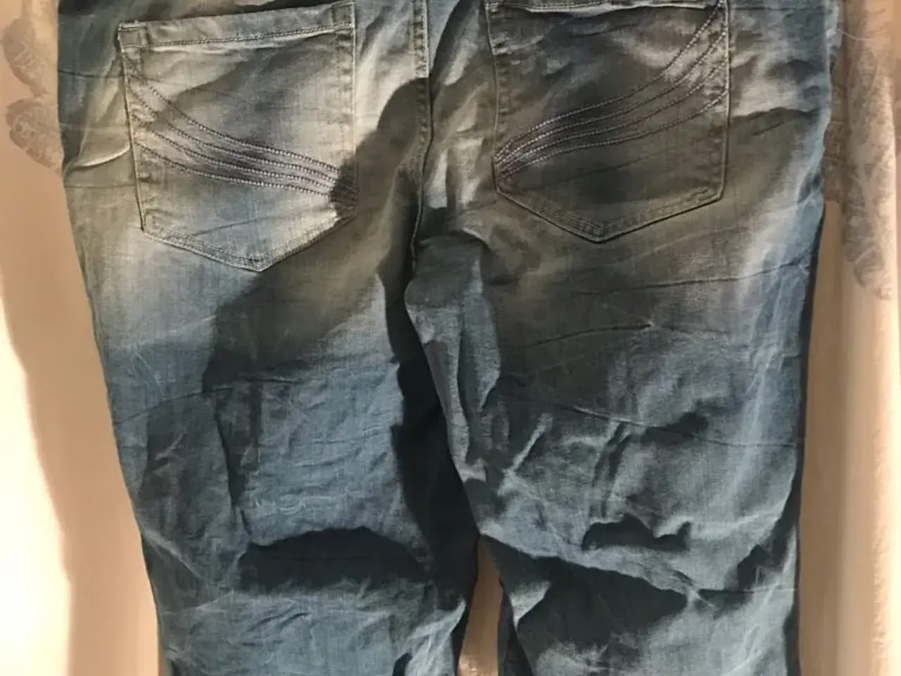 Billede 2 - Shorts str. 50