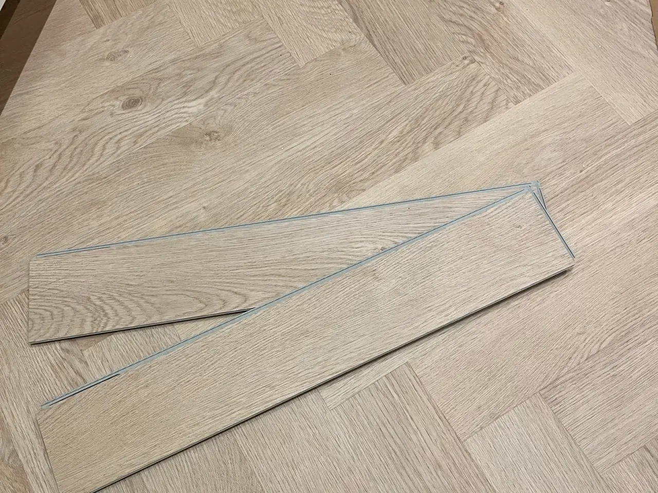 Billede 2 - Gulv / sildebensgulv